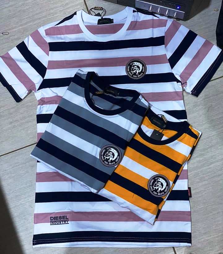 Tee Shirts Hommes Et Femmes — photo 4