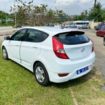 Hyundai ACCENT 2015 — photo 3