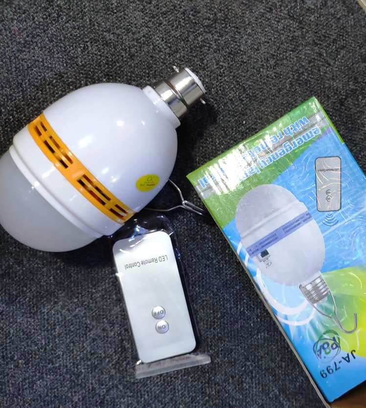 Ampoule Led Rechargeable + Télécommande — photo 2