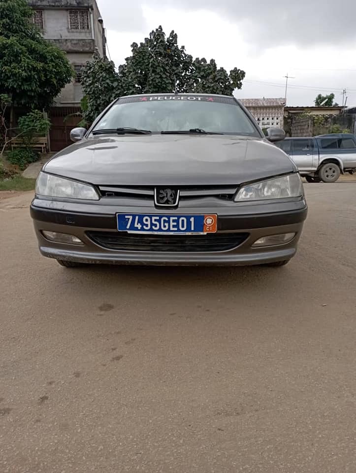 PEUGEOT 406 PHASE 1 — photo 2