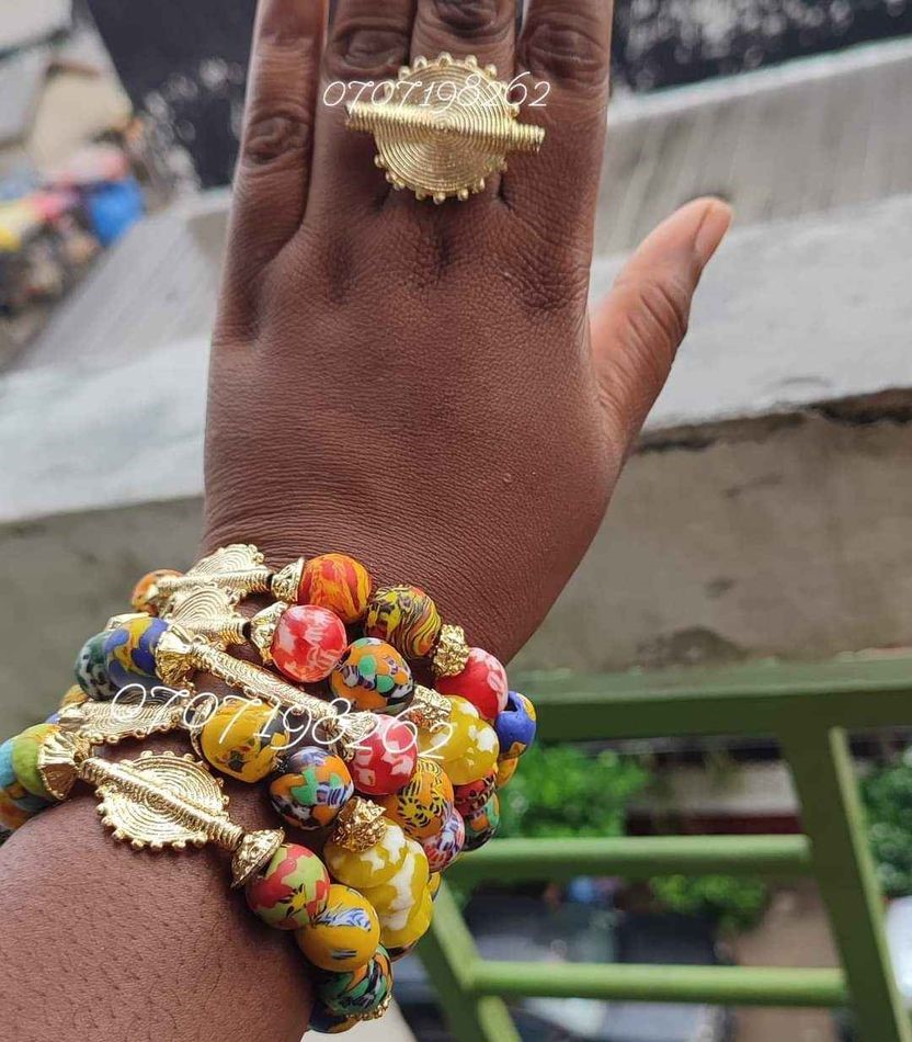 Bijoux à Poid Baoulé