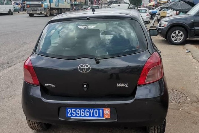 Toyota Yaris 2006 — photo 4
