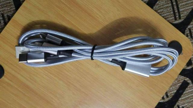 Câble Multi Chargeur 3 en 1 — photo 4