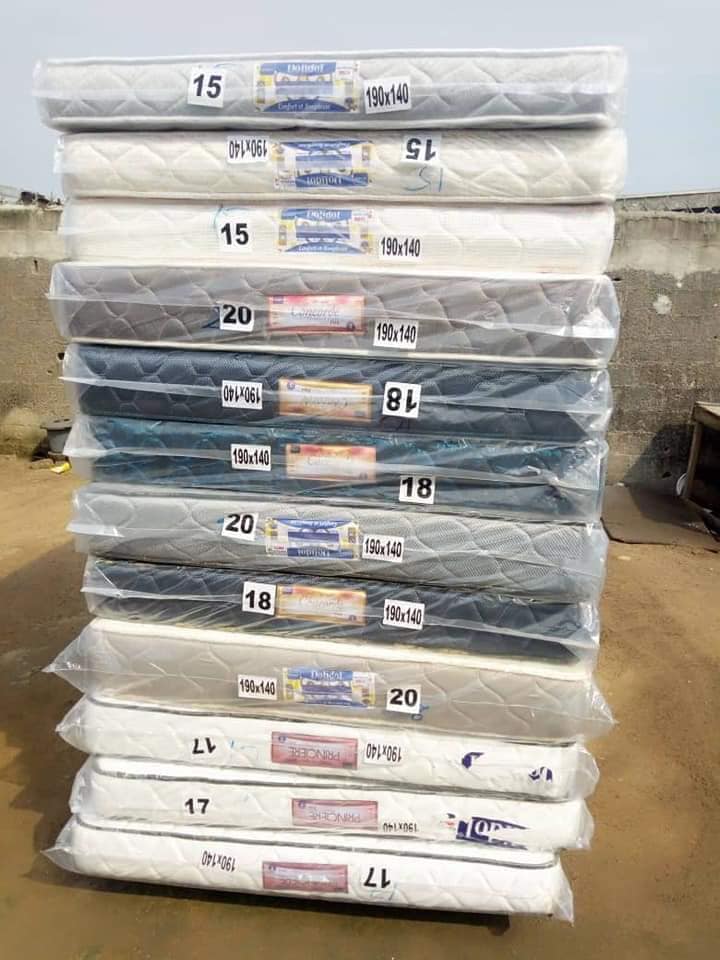 Matelas Orthopédique Et Coussins — photo 2