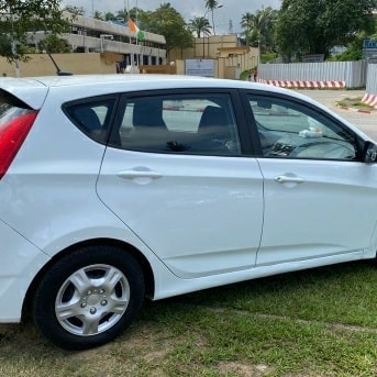 Hyundai ACCENT 2015 — photo 5