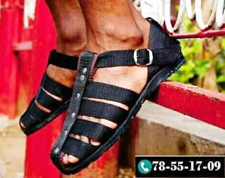 Chaussures Artisanales Hommes