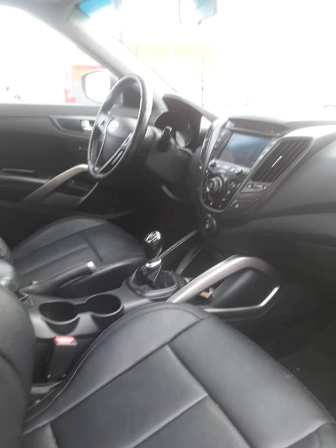 HYUNDAI Velaster Turbo 2014 - 2015 — photo 5