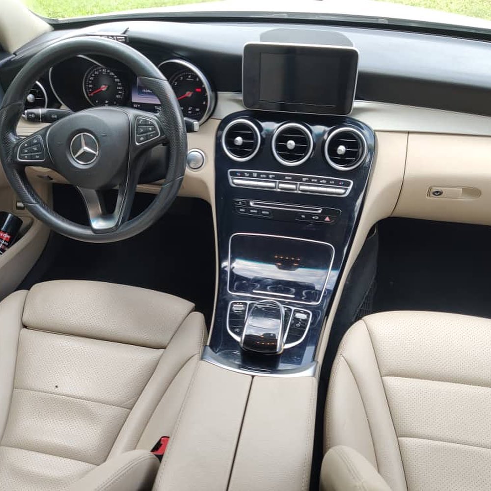 Location voiture de mariage — photo 3
