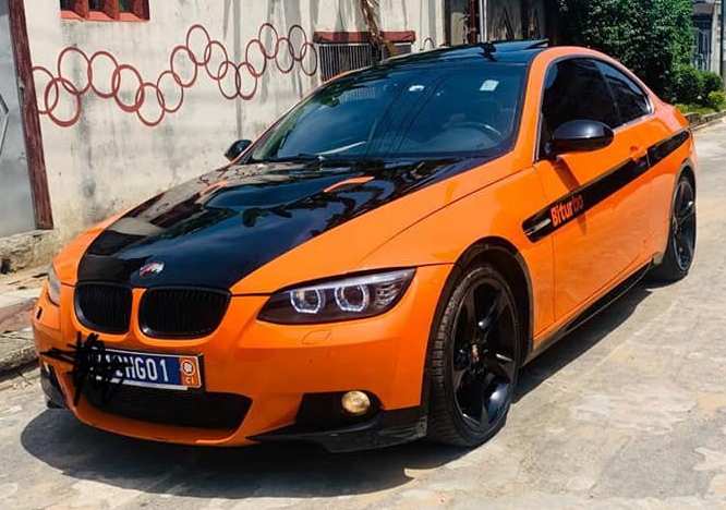 BMW E90 SPORT (HG) 2009 — photo 2