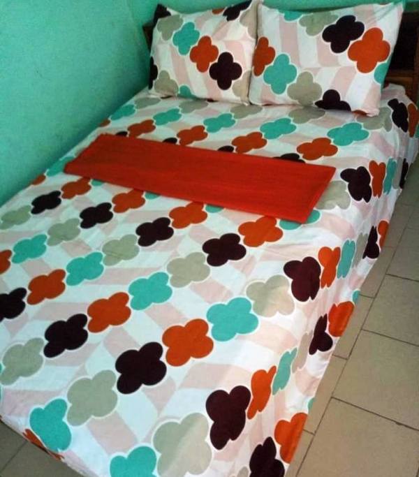 Draps Plats, Housses, Coussins De Qualité — photo 5