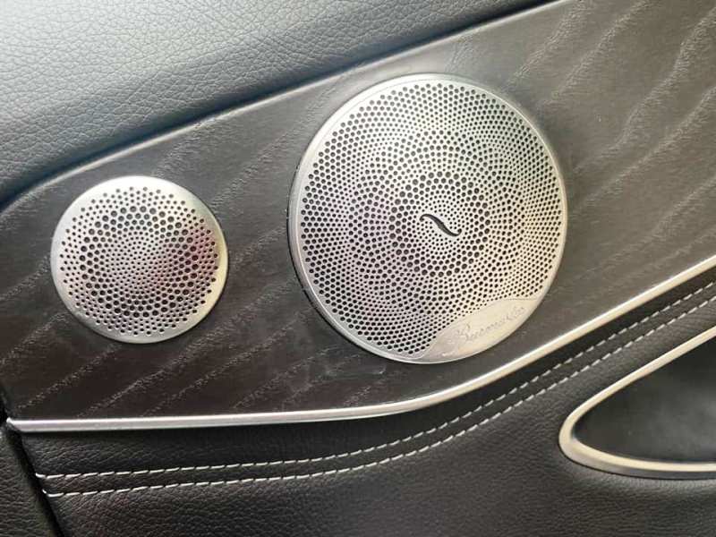 Mercedes C 300 — photo 10
