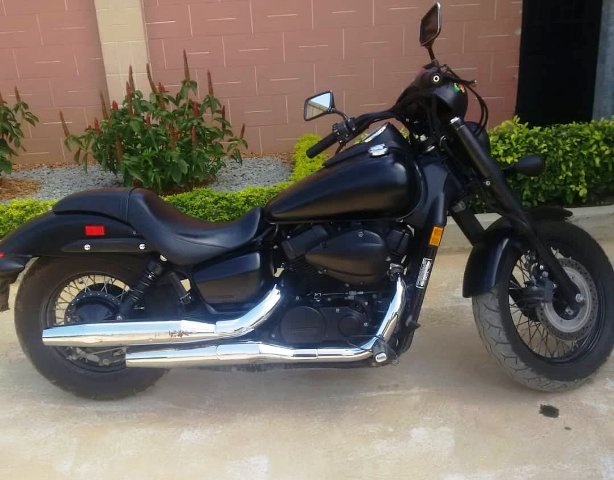 HONDA Shadow Année 2015