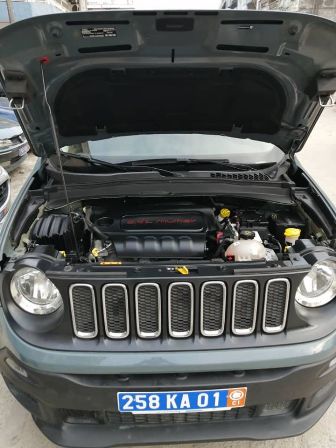 Jeep Renegade — photo 10