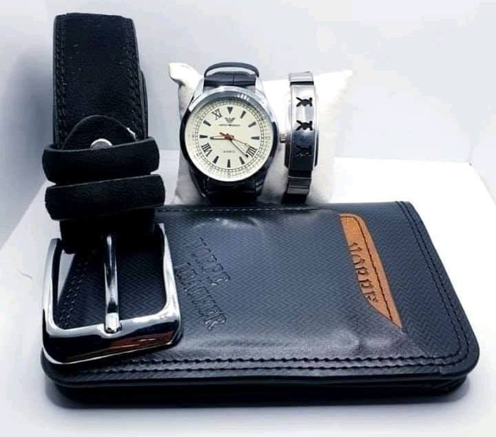 Ceinture, Porte Feuille, Bracelet et Montre — photo 12