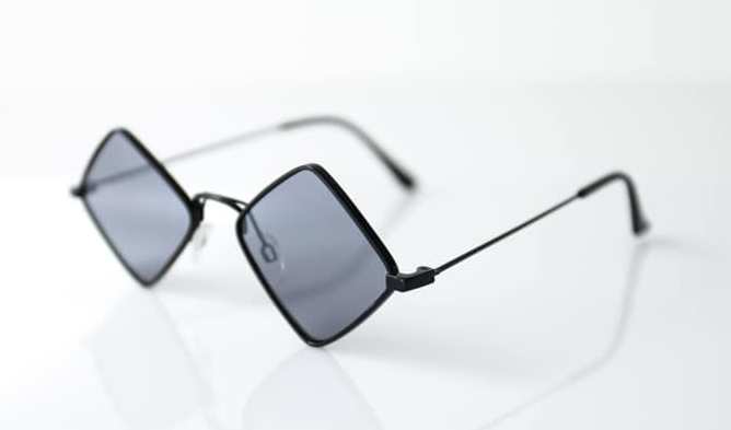 Lunettes De Soleil Colorée — photo 3