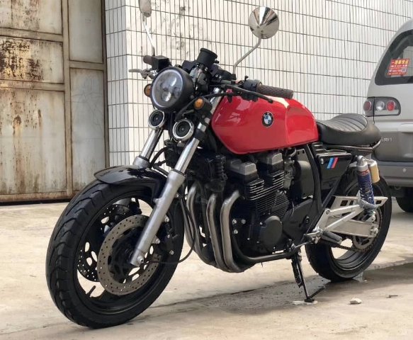 BMW — photo 8