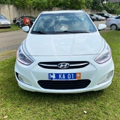 Hyundai ACCENT 2015