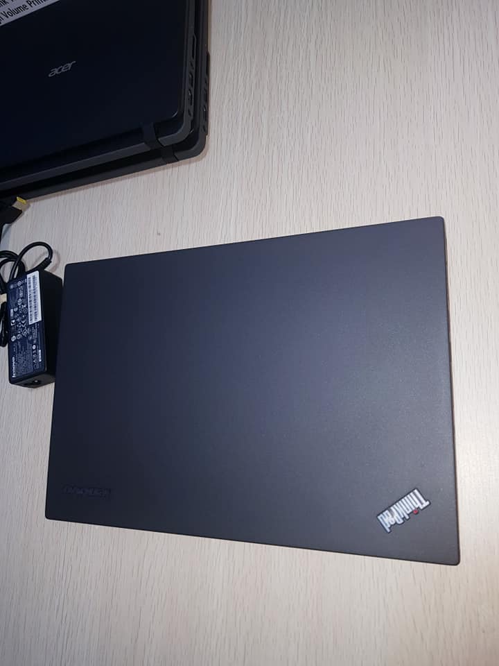 PC Portable LENOVO ThinkPad T440s Slim — photo 2