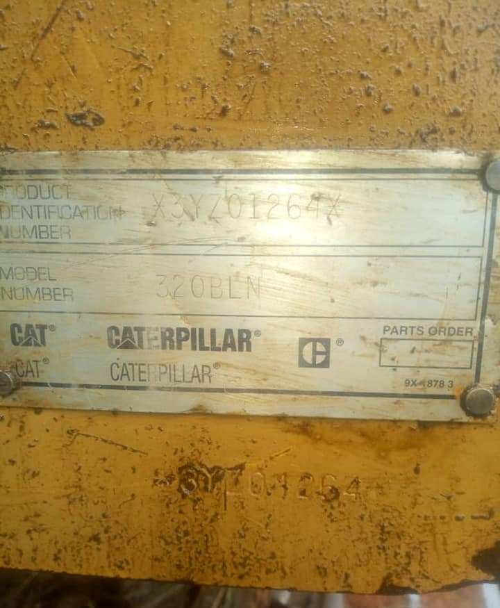 Pelle Sur chenille - Caterpillar 320 C — photo 9