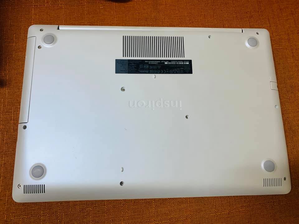 DELL INSPIRON 15 Series 5000 Core I7