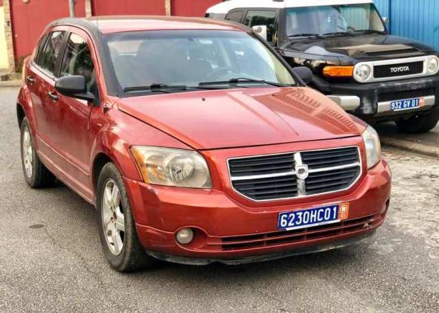 Dodge Calbiber Boite Automatique — photo 2