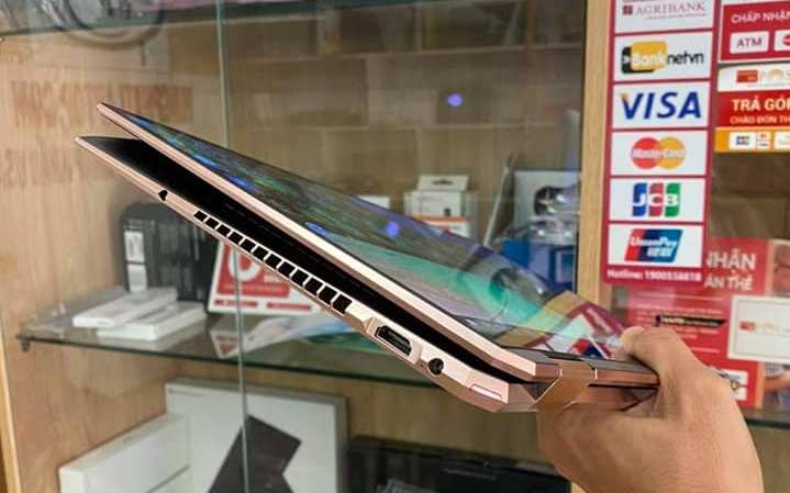 HP Spectre x360 15 - eb0043dx — photo 7