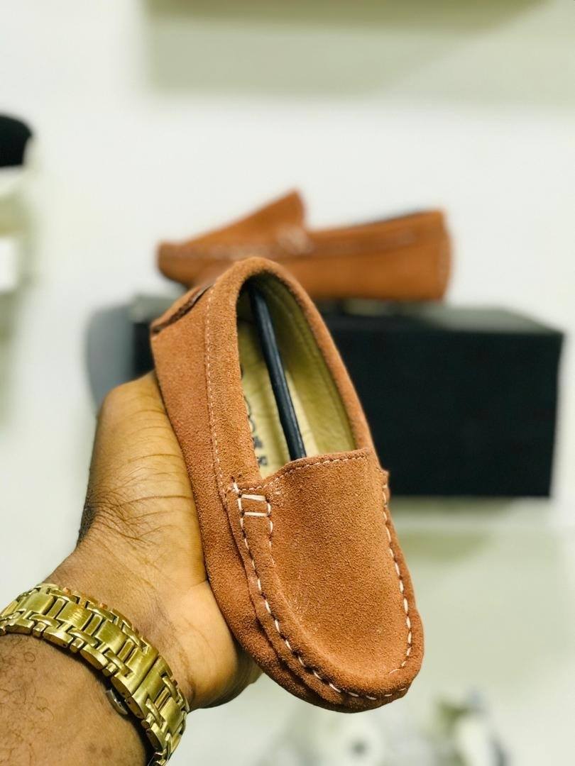 CHAUSSURES ENFANTS