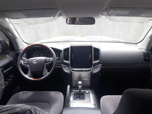 TOYOTA LAND-CRUISER GXR 2019 — photo 4