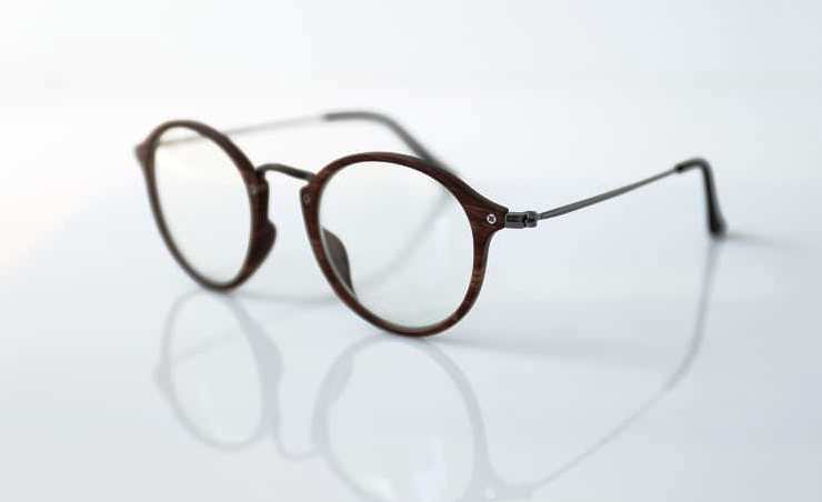 Lunettes De Soleil A Petite Anche