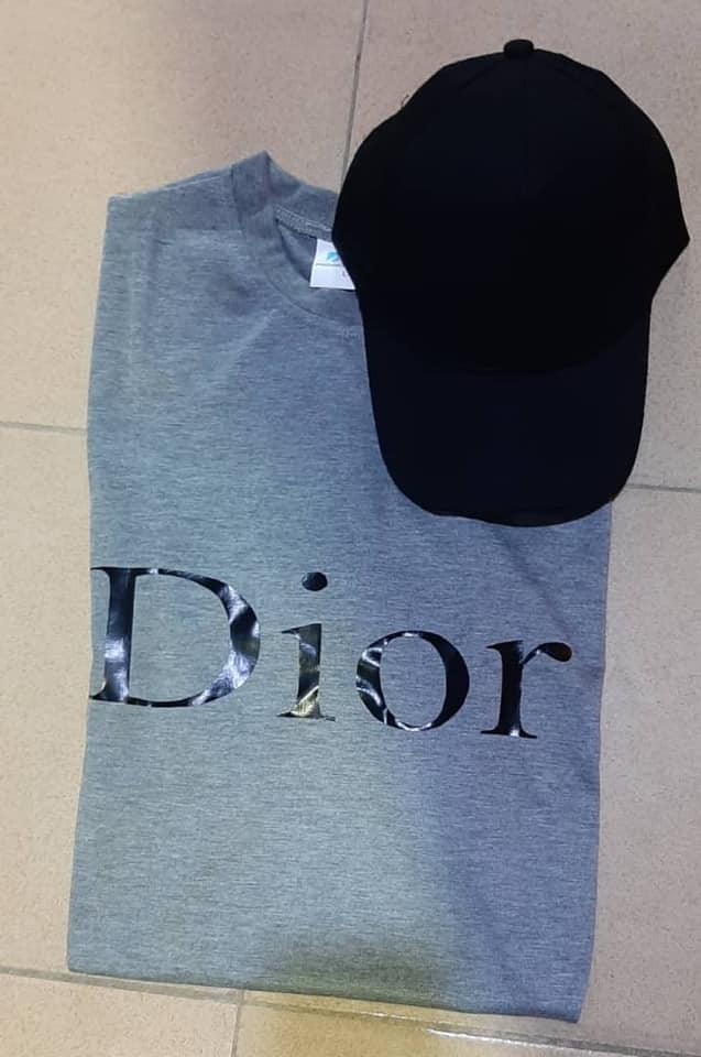 TEE-SHIRT + CASQUETTE — photo 2