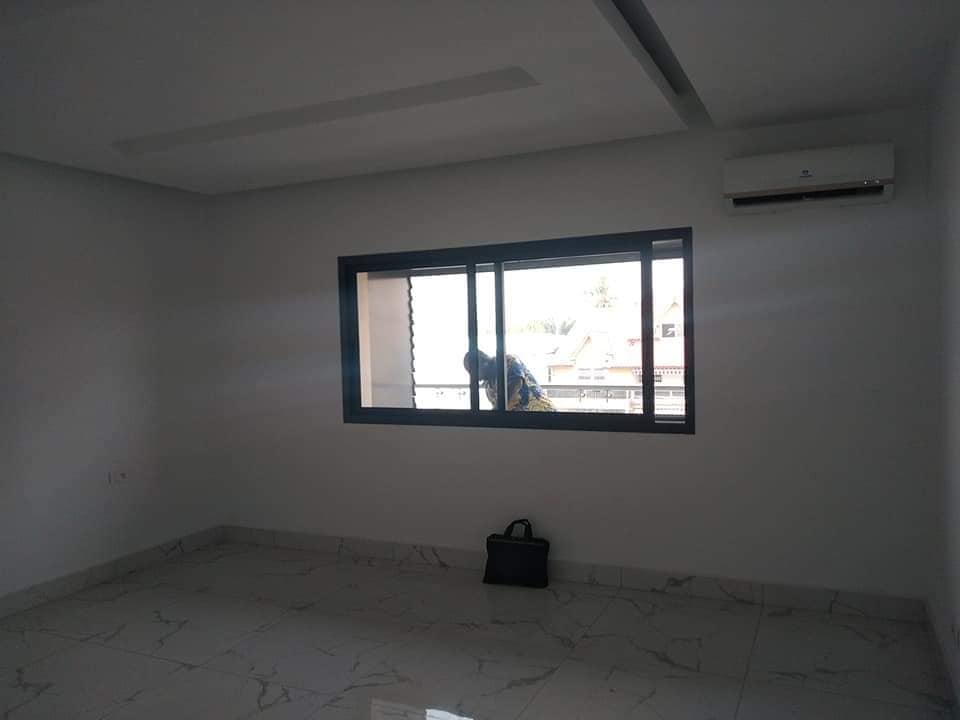 Appartement de 4 Pièces - Zone 4 — photo 3