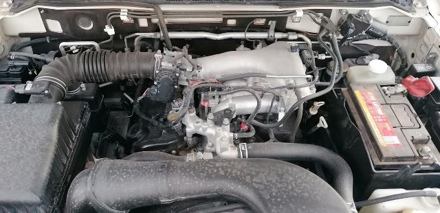 MITSUBISHI Pajero GS DE 2012 Boîte Auto — photo 11