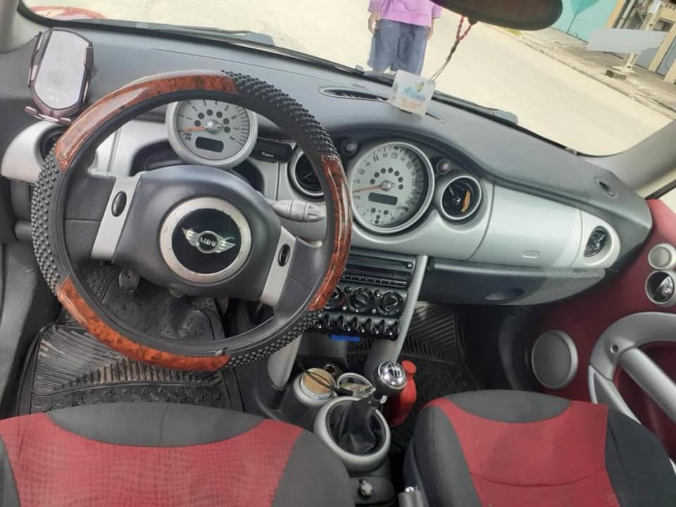 Mini Cooper — photo 8