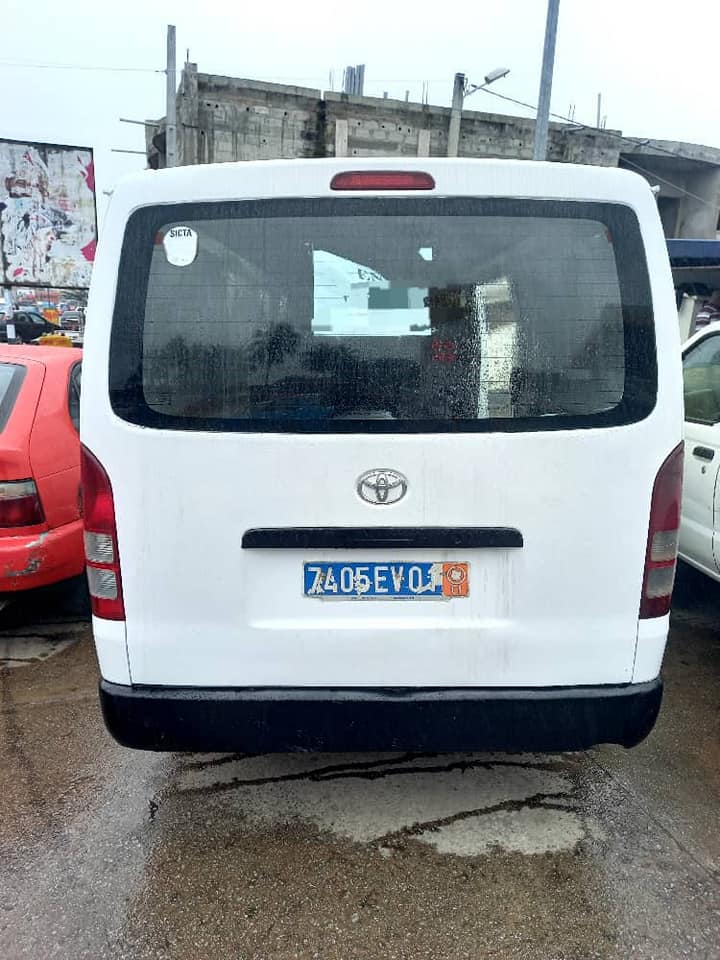 HYUNDAI CRAPAUD — photo 3
