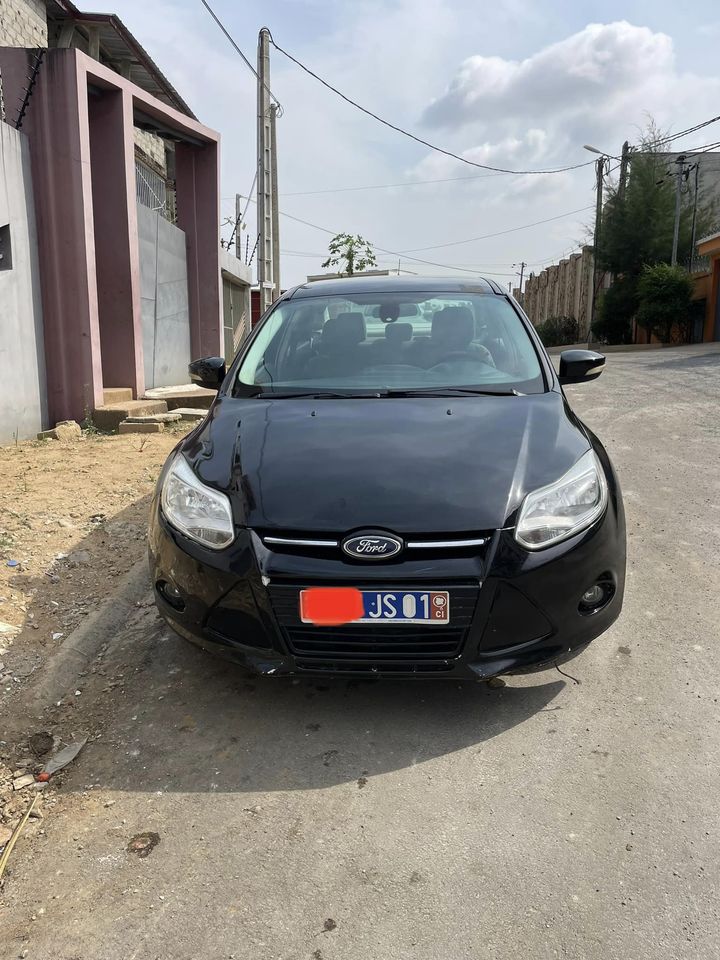 Ford Focus , automatique essence — photo 3