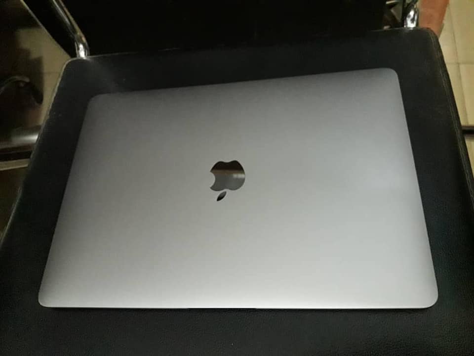 MacBook Air Retina ( Année 2019 ) — photo 4