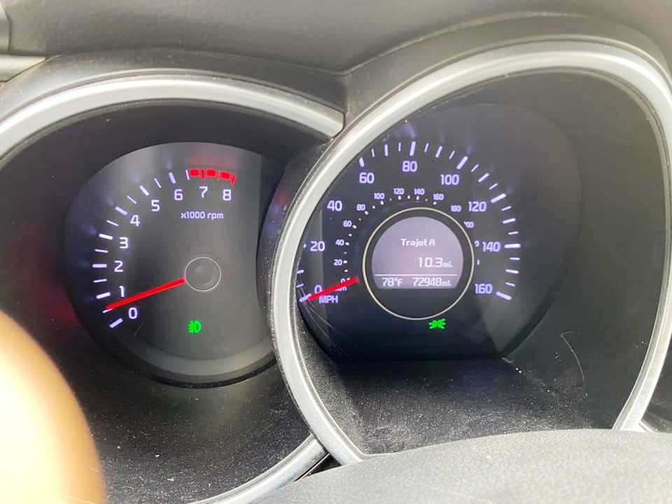 KIA Optima LX — photo 9
