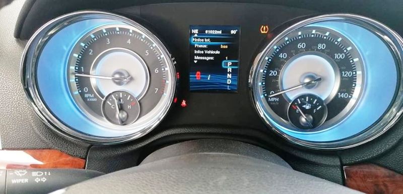 CHRYSLER 300 - 2012 Boîte Auto — photo 9