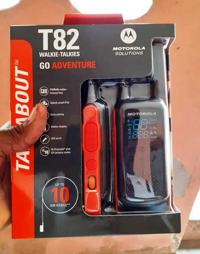 Talkie-Walkie Motorola T82 — photo 4