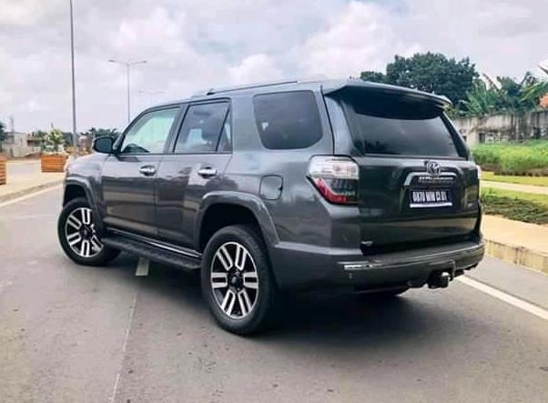 Toyota 4-Runner — photo 2