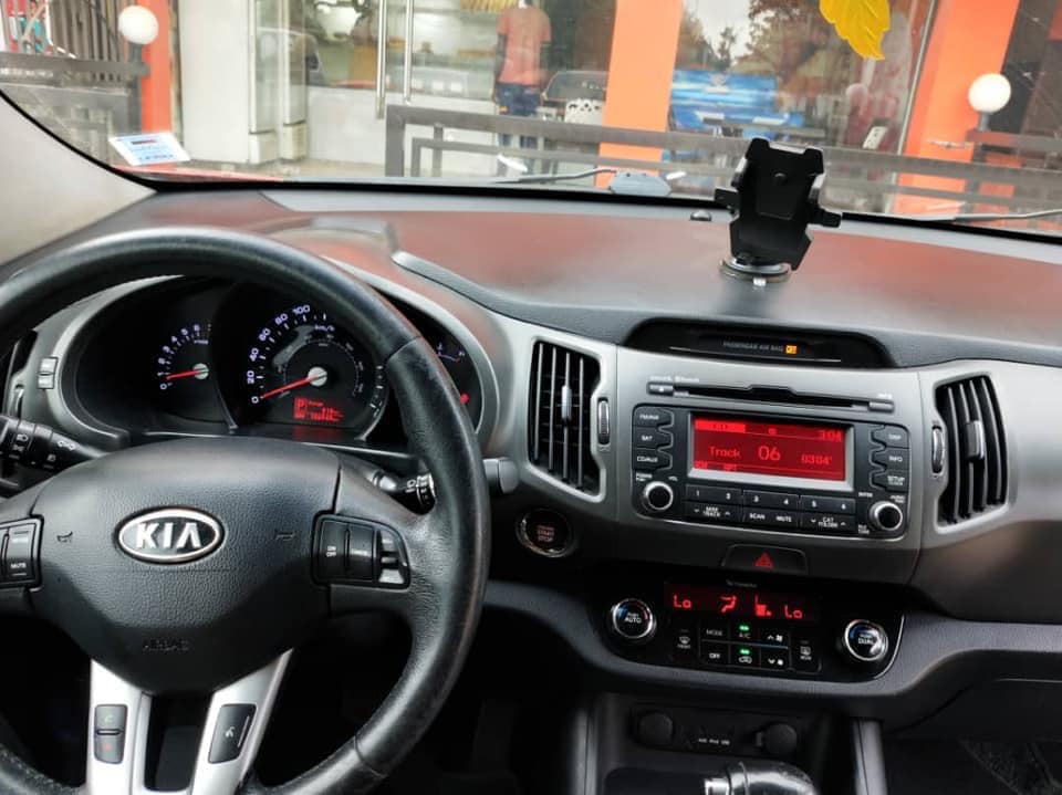 KIA SPORTAGE — photo 4