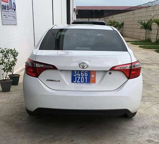 Toyota Corolla 2016 — photo 2