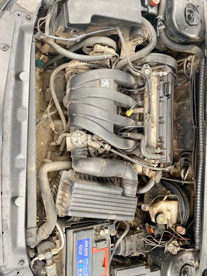 Voiture Peugeot 406 — photo 4
