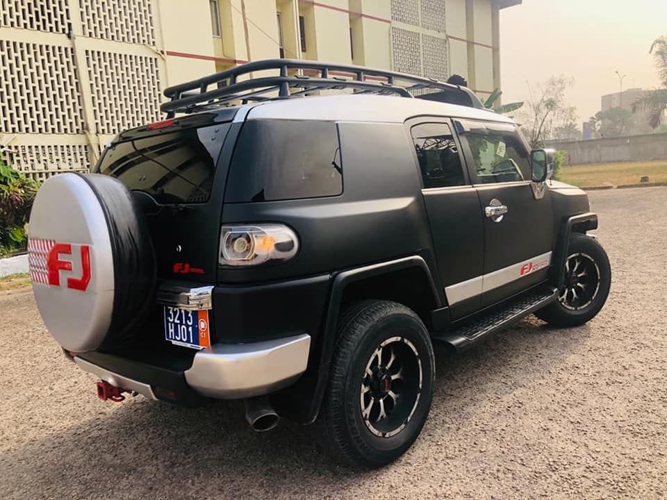 TOYOTA FJ — photo 8