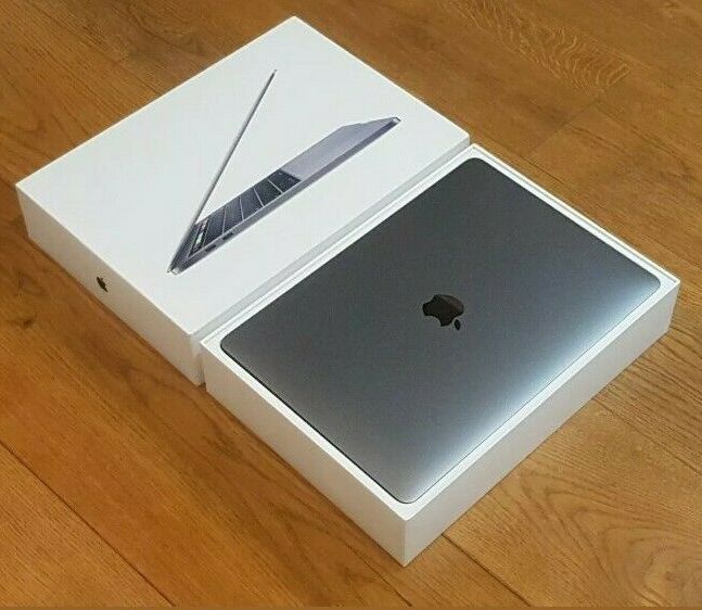 MacBook Pro Touch Bar i5 — photo 4