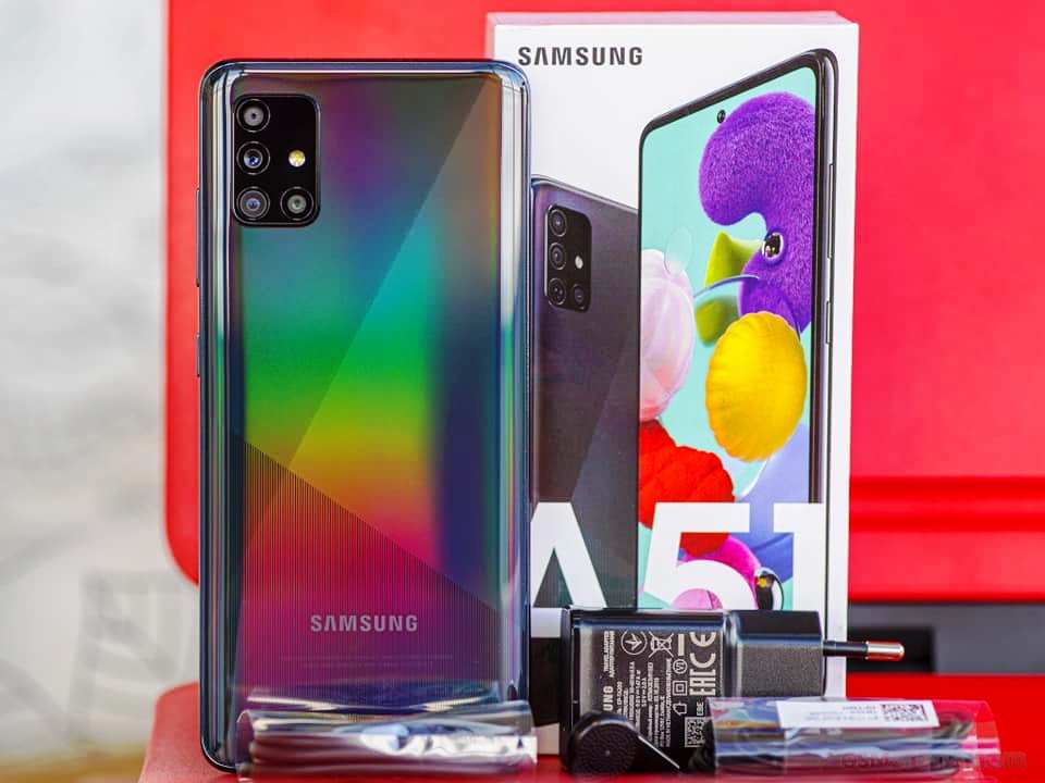 Samsung Galaxy A51 — photo 3