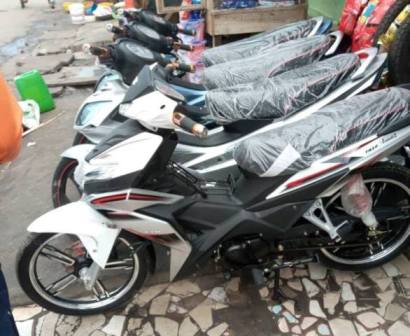 Motos — photo 15