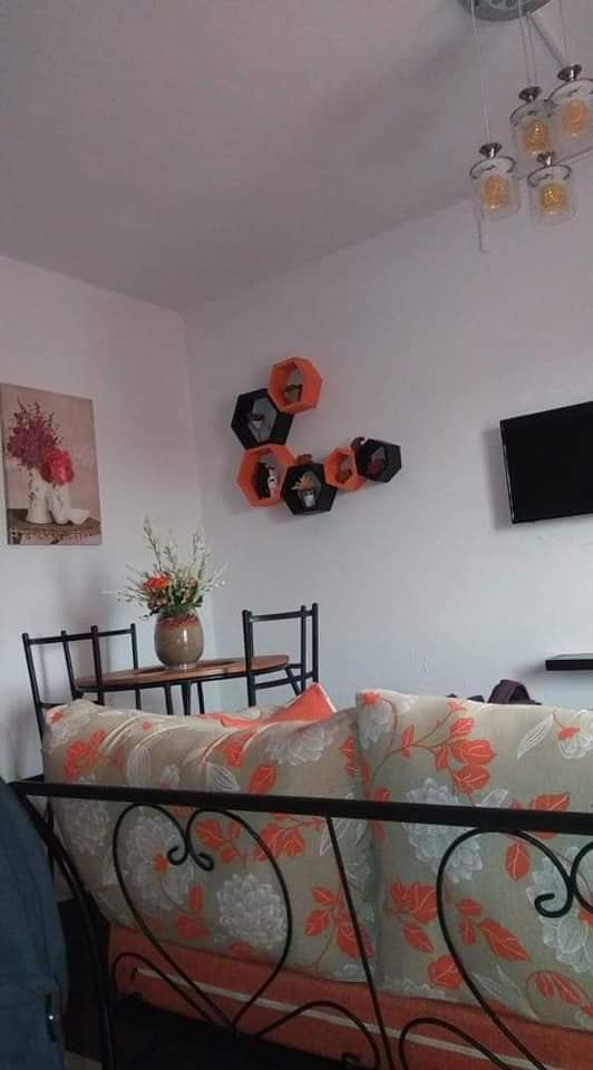 STUDIOS MEUBLÉS ET ÉQUIPÉ À LOUER — photo 3