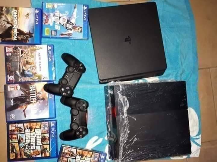 PS4 , PSP, TABLETTE ÉDUCATIVE, NITENDO 3DX XL, NITENDO SWITCH, XBOX ONE — photo 5