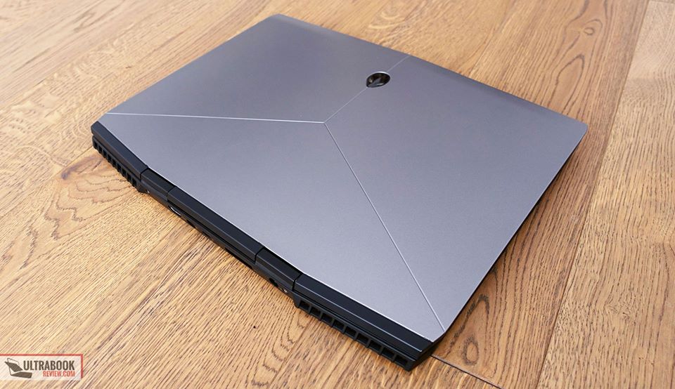 PC GAMER ET GRAPHISTE Dell Alienware M15 (2019) + Nvidia Geforce® RTX 2060 dédiée 6Go GDDR6 — photo 4